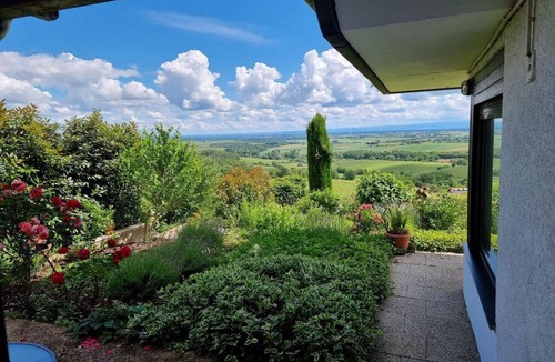 Gleiszellen-Gleishorbach House | Single room with shower/WC - Pension Henriette