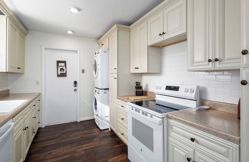 Cahaba Heights Condo | Single Floor Condo with Large Private Driveway