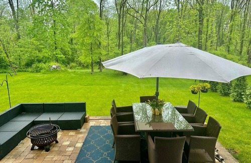 Perkasie House | SINGLE HOME IN BUCKS - CLOSE TO DOYLESTOWN, HIGHWAYS, 1HR TO PHL 1.5HRS TO NYC