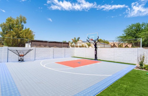 Shea North Estates House | Single-Level Scottsdale Resort Home | Pool, Hot Tub & Basketball Court