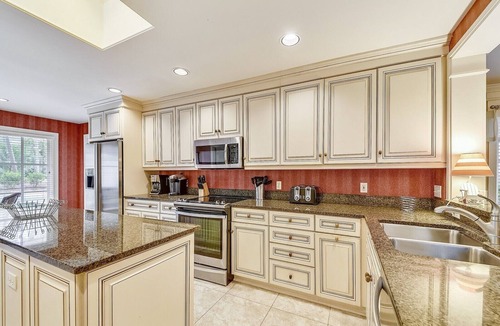 Heritage Woods House | Single Level, 4BR Home with FREE Spa Heat April - October!