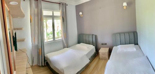 Papar Hotel | Single Room 2 Bed