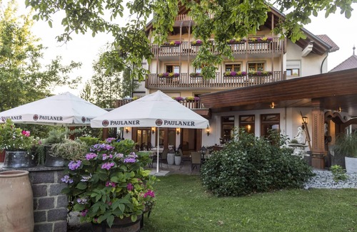Donzdorf Apartment | Single room comfort with shower and WC