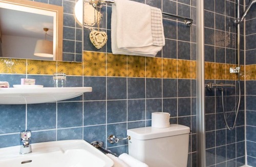 Rofleuten Bed & Breakfast | Single room Heimatgfühl - Gästehaus Sonnenplatzerl