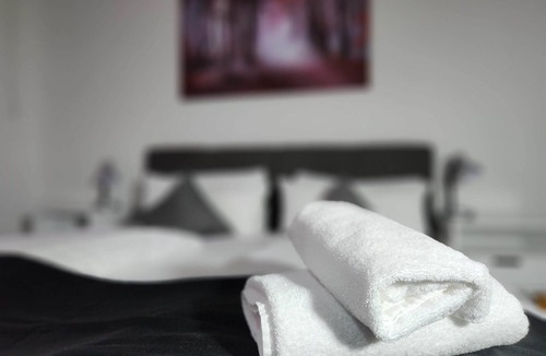 Rastatt Hotel | Single room-Private Bathroom