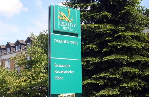 Kesselsdorf House | Single room queen-size, shower or bath, WC - Quick Hotel Dresden West