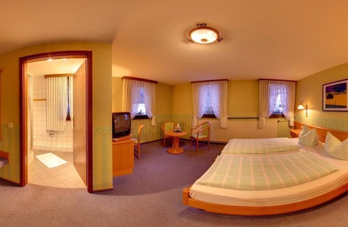 Idar-Oberstein Bed & Breakfast | Single room with shower/WC - Landgasthof Schuck