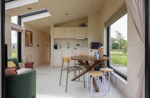 Westkapelle Cabin | Single-storey tiny house for 4 in Westkapelle | Zeeuwse Liefde – Tiny House 9