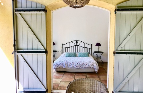 Port Grimaud House | Single storey villa, 4 bedrooms, swimming pool, near the beaches of the Gulf of Saint Trop