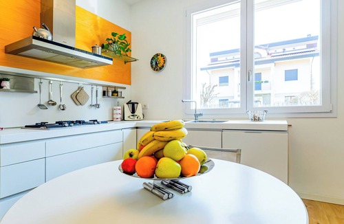 Cernusco sul Naviglio Villa | Single villa surrounded by greenery and a few steps from the center of Milan