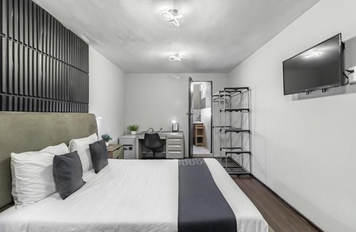 Miguel Hidalgo Hotel | Singular Goldsmith