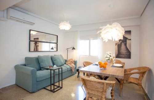 La Petxina Apartment | SingularStays Gran Via