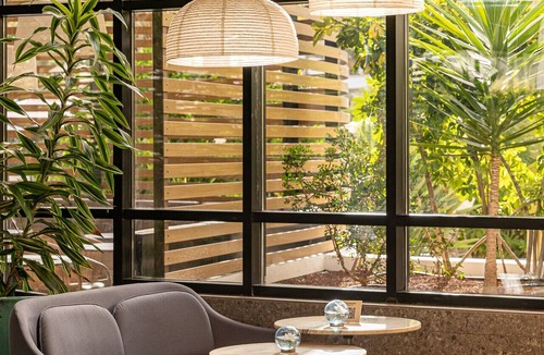 Arona Hotel | Sir Anthony Hotel