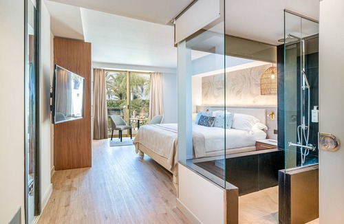 Arona Hotel | Sir Anthony Hotel