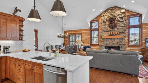 Avon House | Sirius Ridge