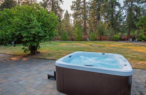 Sisters House | Sisters Basecamp - Meredith Lodging