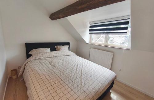 Charleroi House | Sisters home