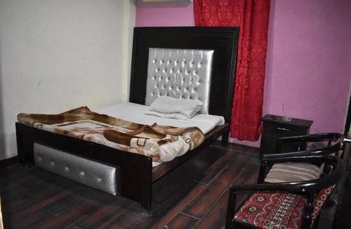 G-7 Sector Hotel | Sitara Hotel