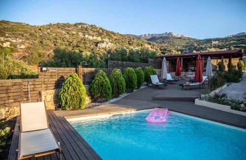 Ayia Fotia Condo | Sitia Poolside Gem - Crete's Fuego Sagrado