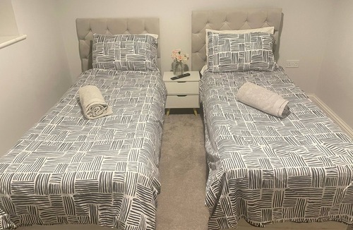 Sittingbourne House | Sittingbourne - Cambria Walk