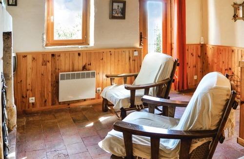 Saint-Philbert-du-Peuple House | Situated in the heart of the Loire Valley, this charming vacation home is the perfect base for explo
