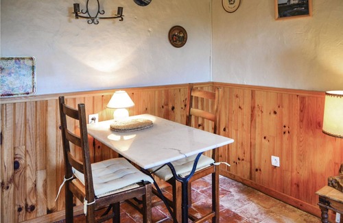 Saint-Philbert-du-Peuple House | Situated in the heart of the Loire Valley, this charming vacation home is the perfect base for explo