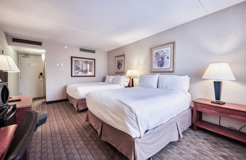 Southeast Calgary House | Situated 7-minute drive from downtown Calgary, & 2 minutes from Stampede Park