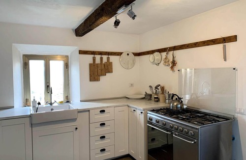 Borgo a Mozzano House | Situated in an authentic Tuscan hilltop village,
