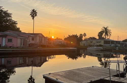 Hudson Beach Estates House | Situated on a canal that leads straight out to the Gulf of Mexico.
