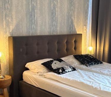 Rhein-Erft-Kreis District Hotel | Six! Eat Work Sleep