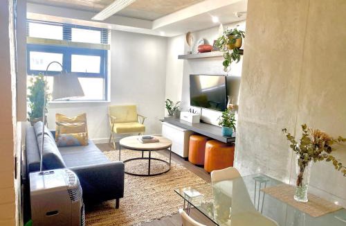 Century City Apartment | Six One Five at Matrix