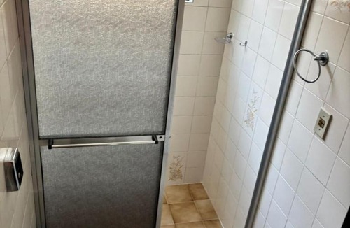 Jacarei Hotel | Six's Hotel