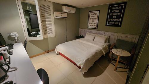 Jamsil-dong Hotel | Sixty Hotel