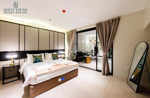 Bacolod Hotel | SixtyFifth Destination Resort Hotel