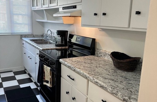Pascagoula House | Size Matters