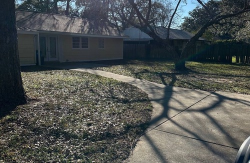 Pascagoula House | Size Matters