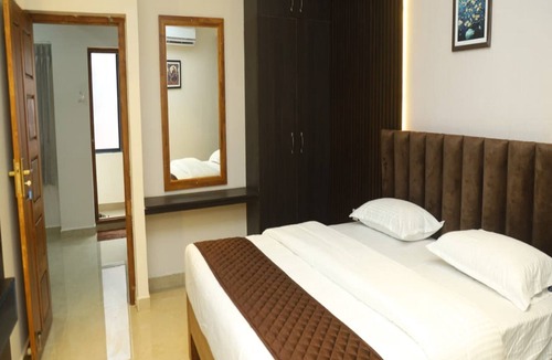 Mayiladuthurai Hotel | SK Home Stay