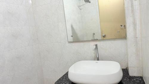 Old Gurgaon Hotel | SK Residency Gurgaon