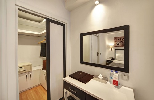 Kumkapi Hotel | Skalion Hotel