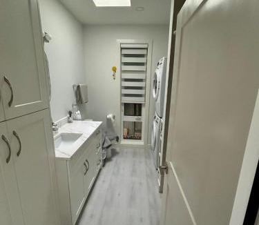 Metro Vancouver Regional District Villa | Skana South