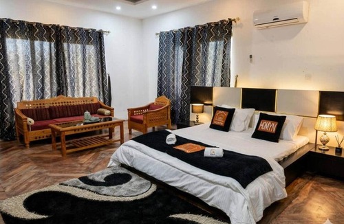 Skardu House | Skardu Home, 3BHK, Cozy, By Homyn