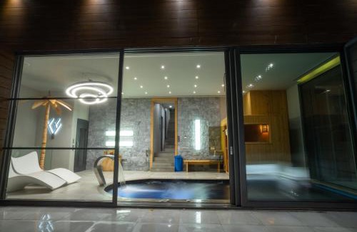 Sarakinoi Villa | #SKGH Arbitrage Hyperluxe Villa -near Pozar Baths & Kaimaktsalan mountain