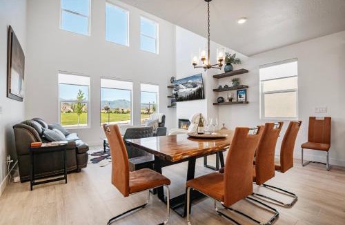 Park City House | Ski area close 5br 5.5ba resort views sleeps 15