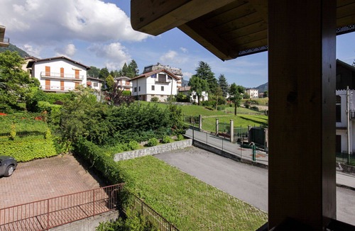 Barzio Apartment | Ski&bike In The Sunny Valley By Halldis