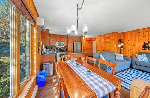 Saint-Philemon Ski Chalet | Ski Condo with SPA | Boisé du Midi 66-A