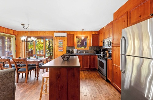 Saint-Philemon Ski Chalet | Ski Condo with SPA | Boisé du Midi 66-A