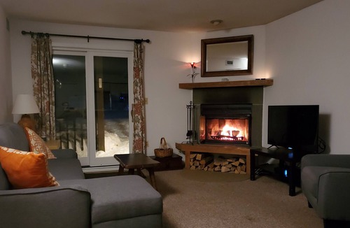 Ludlow Condo | Ski In/Out. Slopeside. Fireplace. Any closer you will be sleeping on lift.