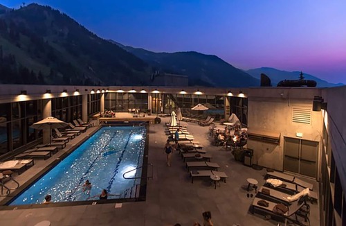 Salt Lake Mountain Resorts Resort | SKI-IN/SKI-OUT CLIFF CLUB + AMENITIES, 2-BEDROOM HOT TUB SUITE