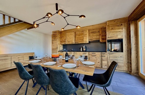 Veysonnaz Apartment | Ski-in Ski-out PENTHOUSE - Les Mayens MA 022 - LU
