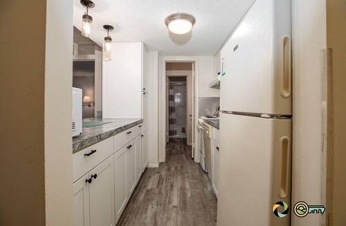 Mount Jackson Condo | Ski/MTB/Golf Condo (#112) - Slope side | Mountain & golf course views | Walk-in access!
